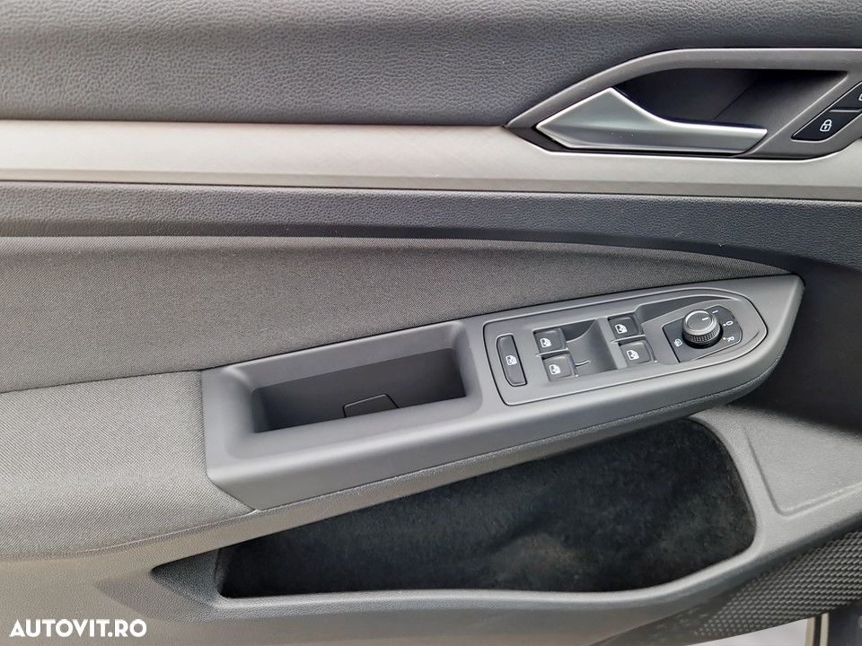 Volkswagen Golf 2.0 TDI 116CP Life - 15