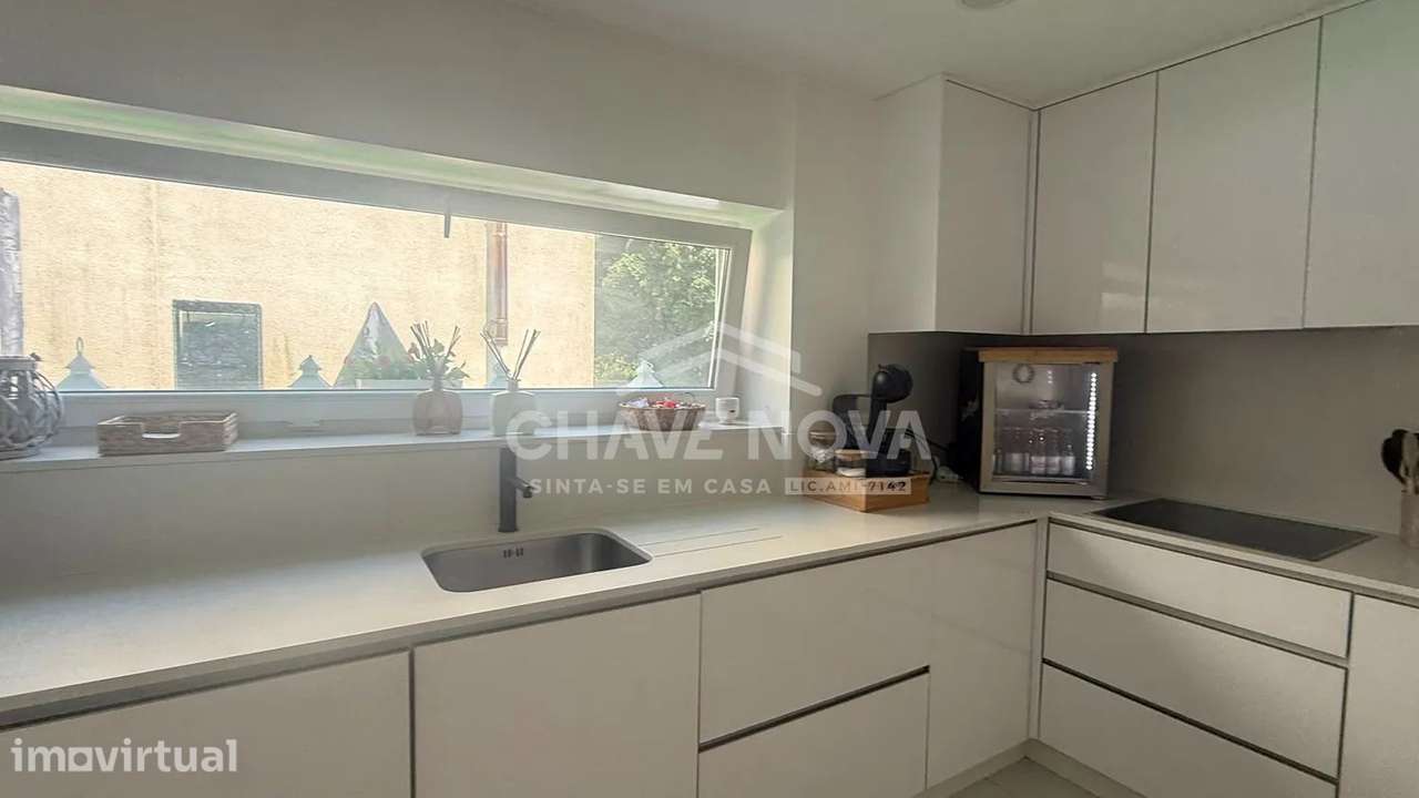 Moradia Bifamiliar  com terraço e garagem T3+T1 em Gondomar - Grande imagem: 3/29