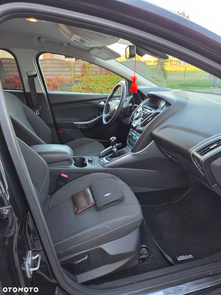Ford Focus 1.6 EcoBoost Start-Stopp-System Titanium - 27