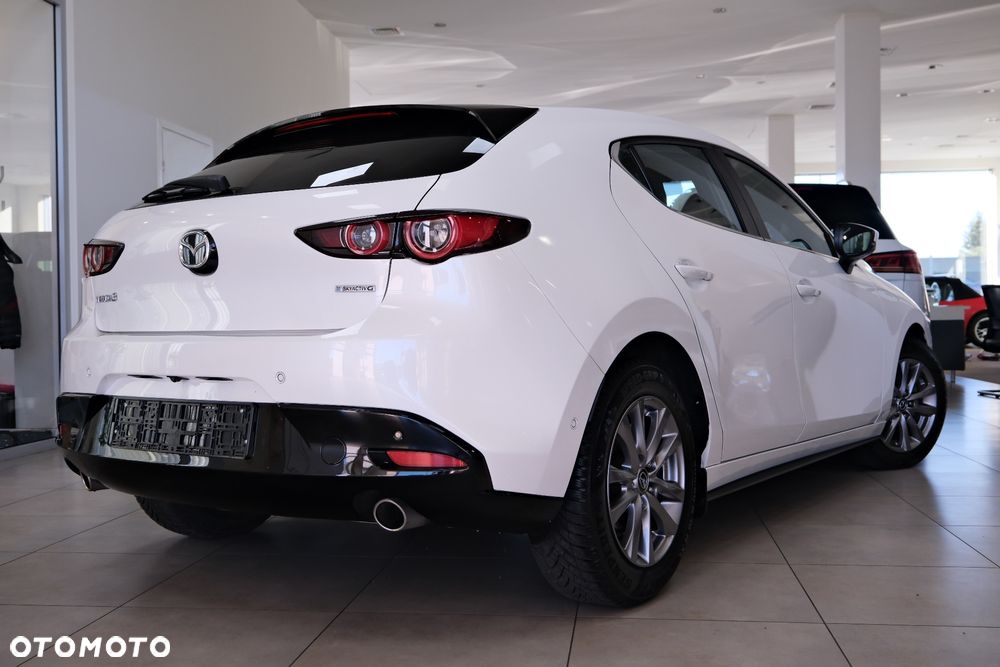 Mazda 3 - 12