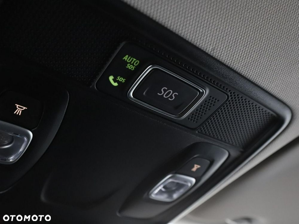 Renault Captur E-TECH 160 INTENS - 39