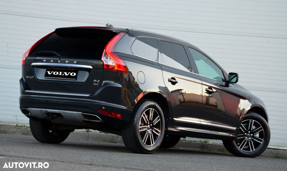 Volvo XC 60 D4 AWD Geartronic Summum - 12