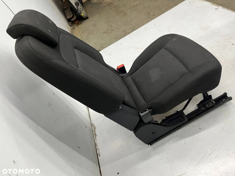 Fotele Ford S-Max I MK1 06-14r. tylny środkowy 2 rząd kanapa 7 osobowy - 10