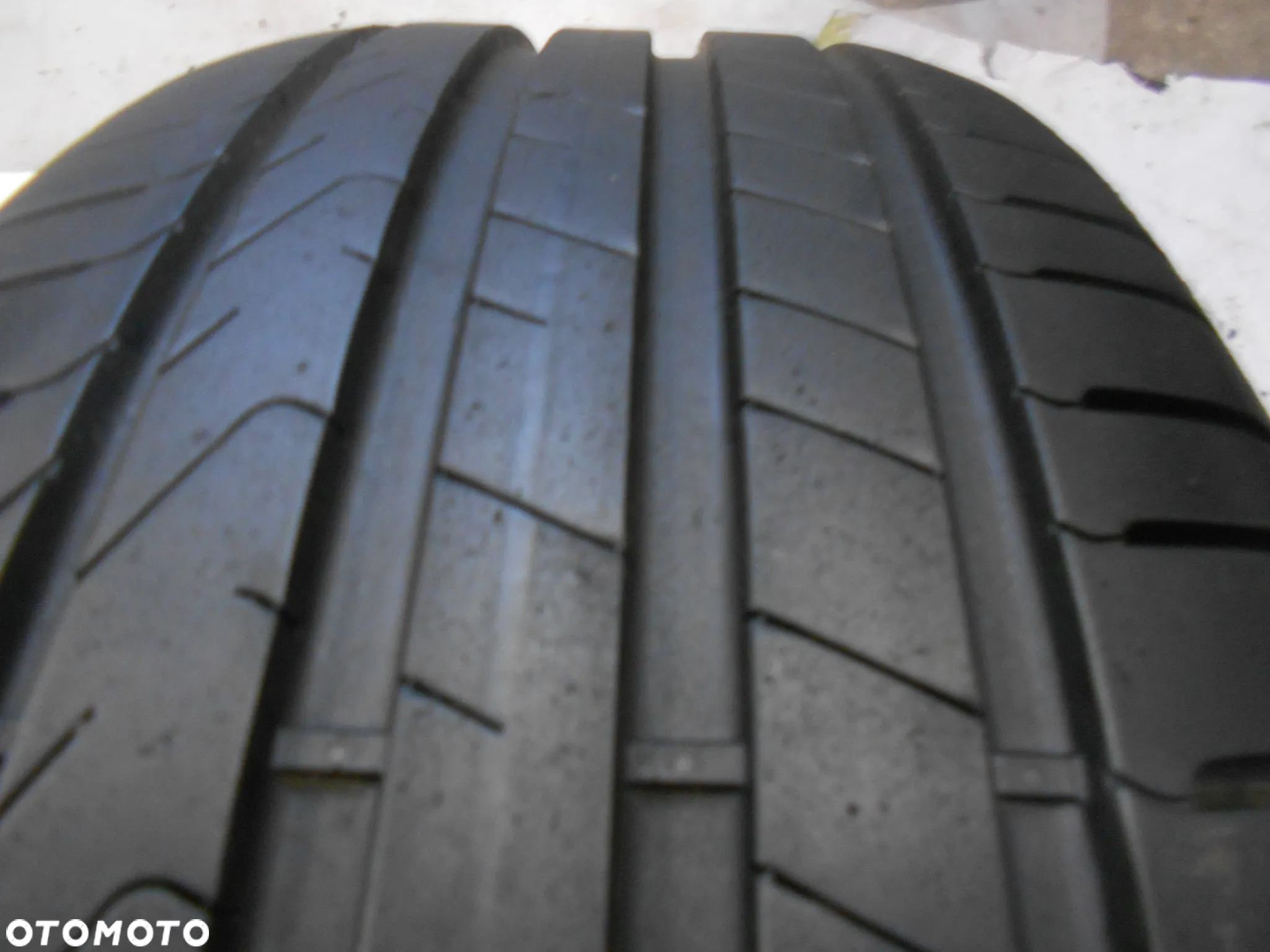 OPONA POJEDYNKA 235/45R18 PIRELLI CINTURATO P7 SEAL DOT 1023 7.5MM - 2