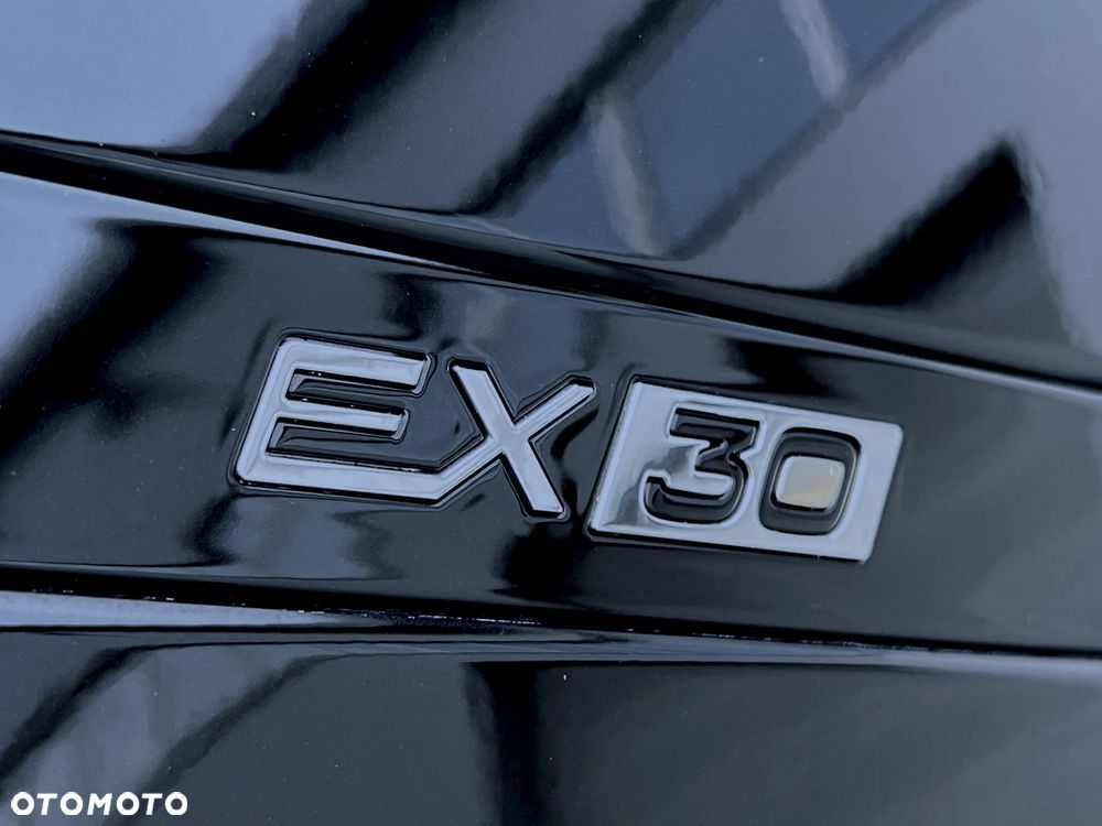 Volvo EX30 Twin Motor Performance AWD Ultra - 24