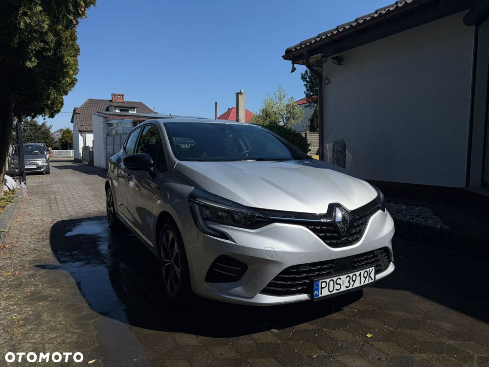 Renault Clio 1.0 TCe Techno Xtronic - 1