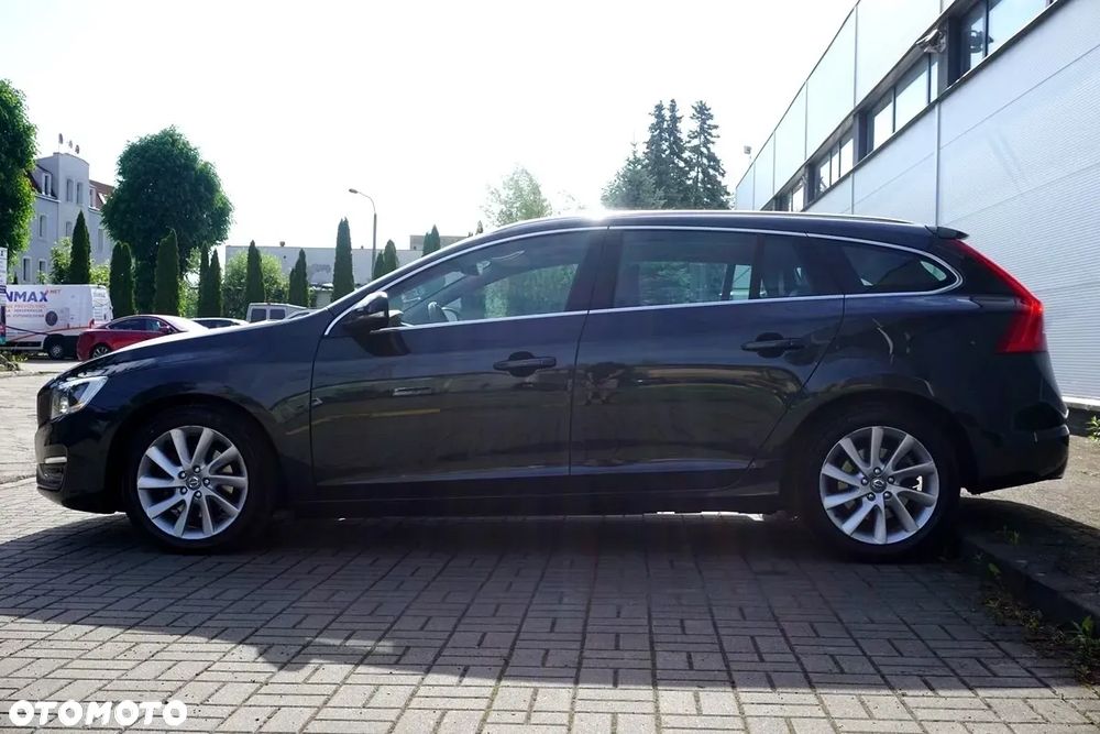 Volvo V60 D4 Drive-E Summum - 17