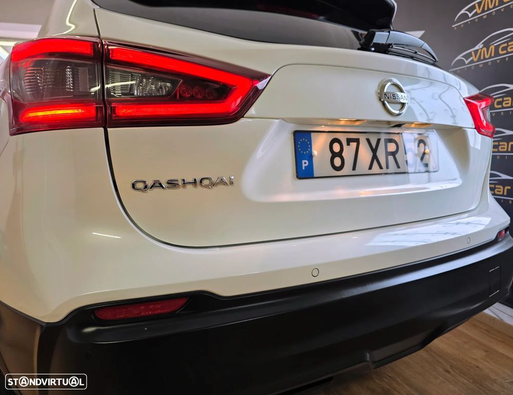 Nissan Qashqai 1.5 dCi N-Connecta - 14
