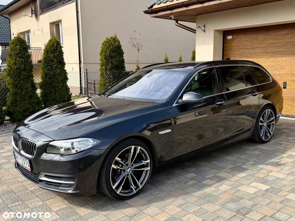 BMW Seria 5 520d Sport-Aut - 2