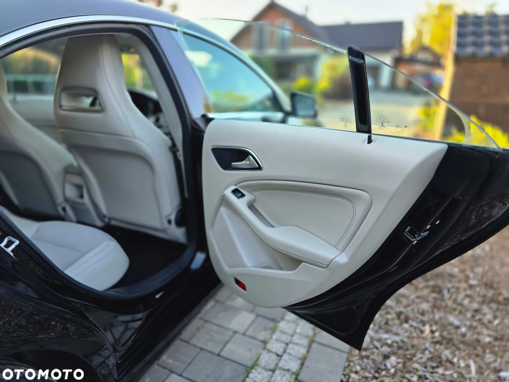 Mercedes-Benz CLA 200 CDI - 9