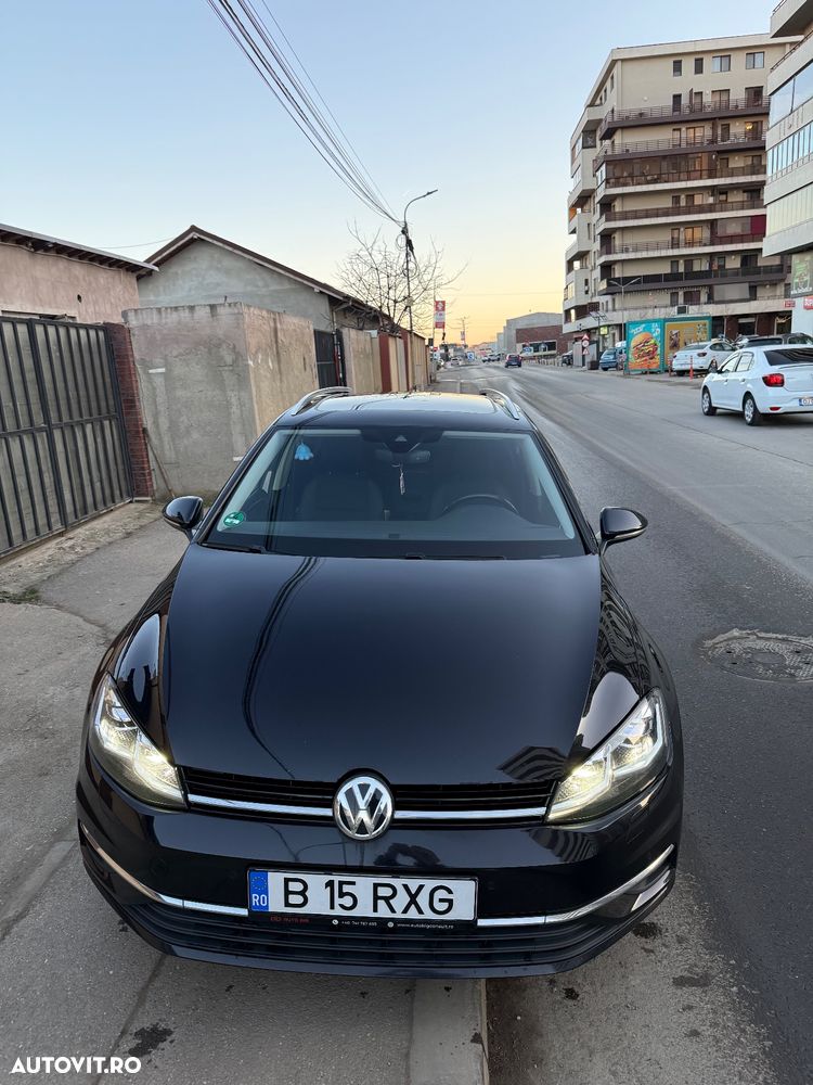 Volkswagen Golf Variant 2.0 TDI SCR DSG IQ.DRIVE - 1