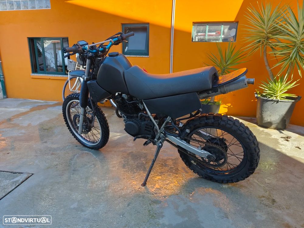 Yamaha XT 350 (3YT) - 13