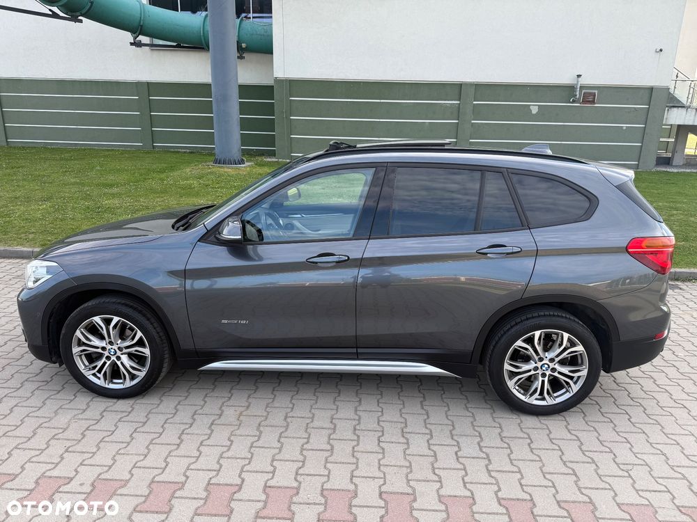 BMW X1 sDrive18i - 13