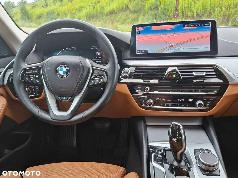 BMW Seria 5 520d xDrive mHEV Luxury Line - 29