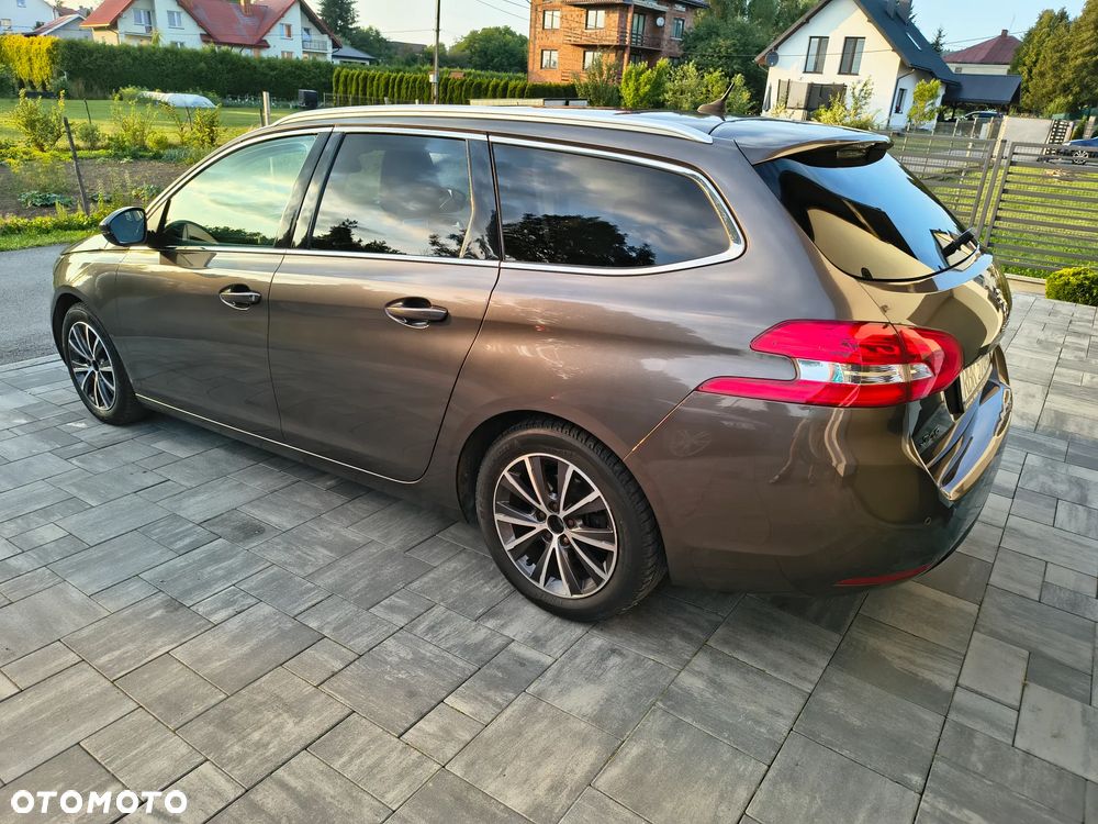 Peugeot 308 BlueHDi 150 Automatik Stop & Start Allure - 8