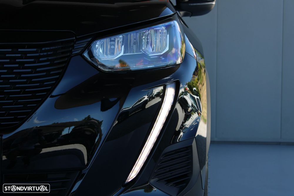 Peugeot e-2008 50 kWh Allure - 30