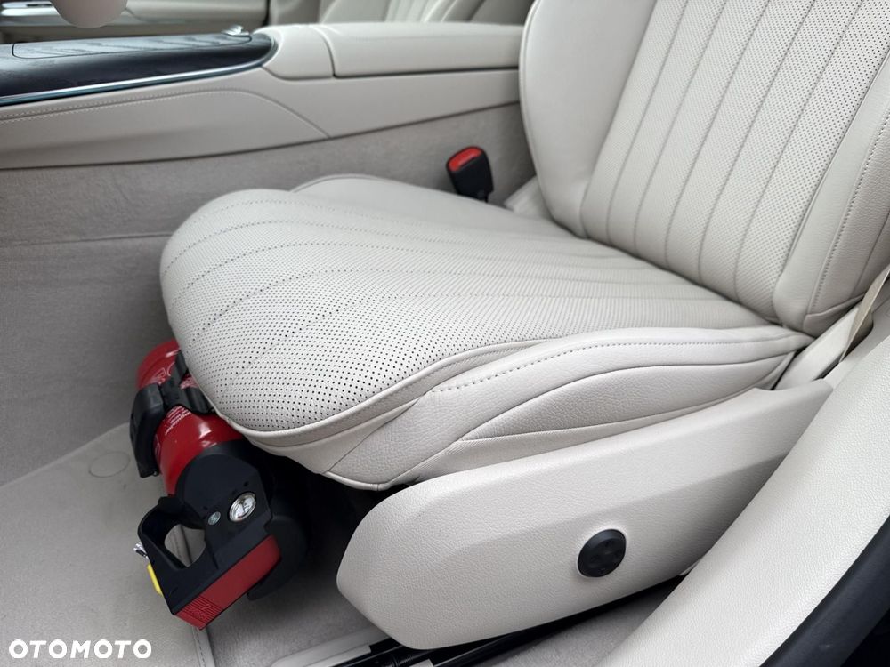 Mercedes-Benz Klasa E - 12