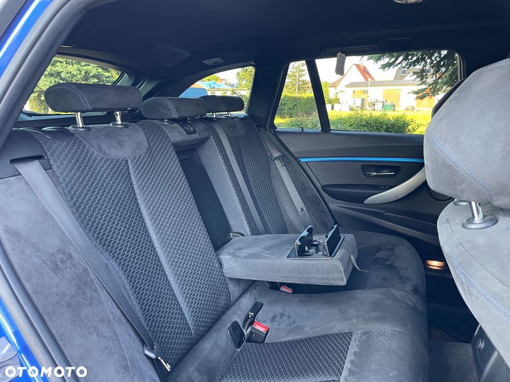 BMW Seria 3 320d Edition M Sport Shadow - 19