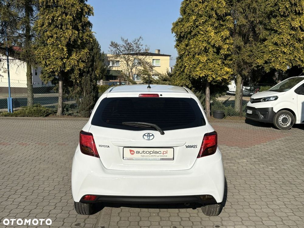 Toyota Yaris - 7