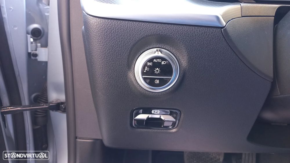 Mercedes-Benz C 220 Station d 9G-TRONIC Avantgarde - 23