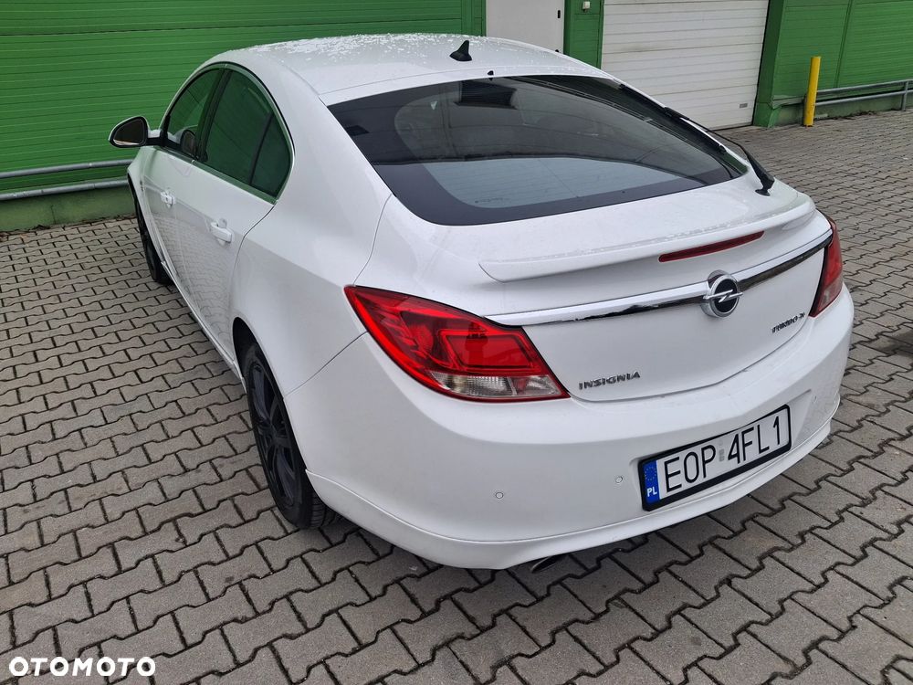Opel Insignia 2.0 Turbo 4x4 Cosmo - 12