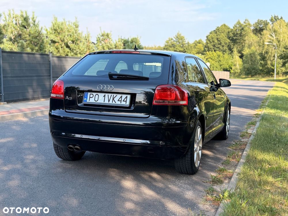 Audi A3 Sportback 2.0 TDI S line Sportpaket plus - 7