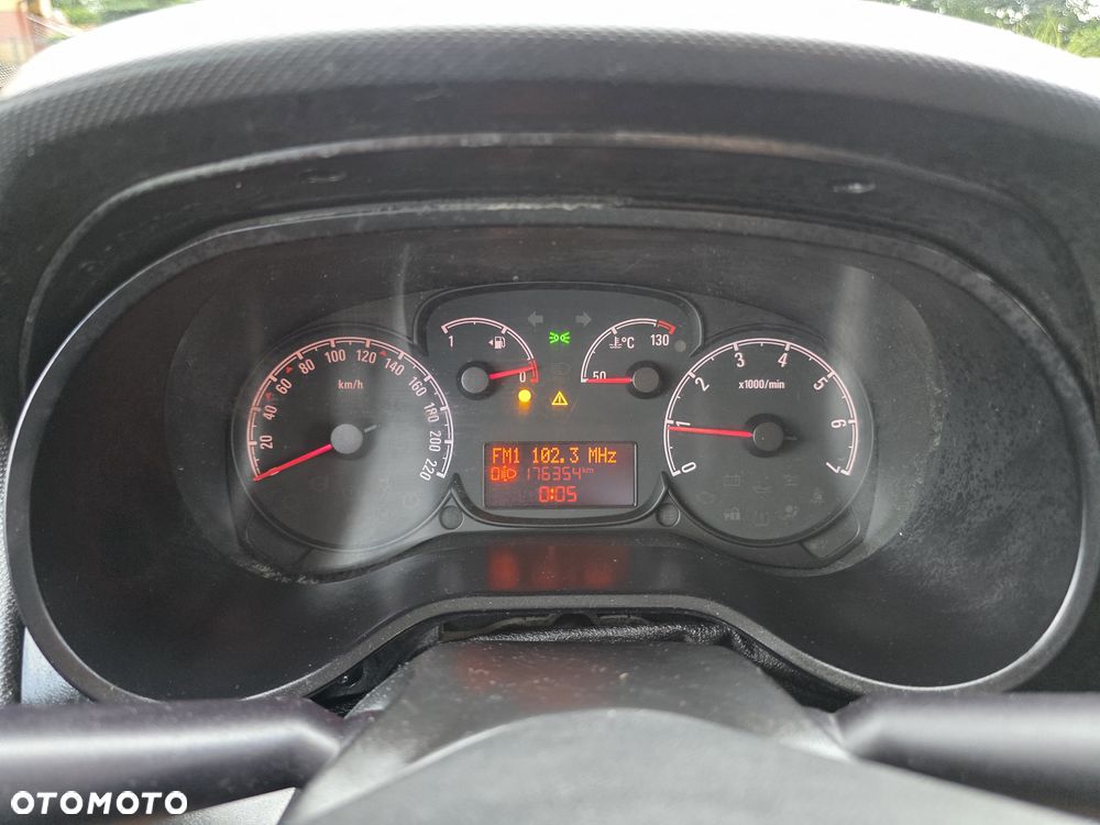 Opel Combo - 20