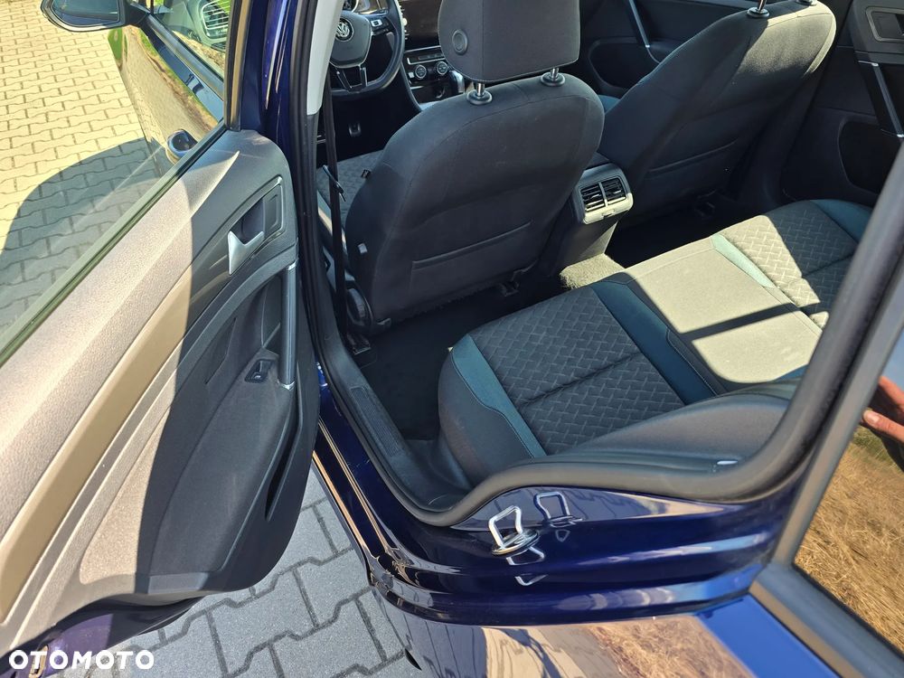Volkswagen Golf 2.0 TDI SCR DSG IQ.DRIVE - 16