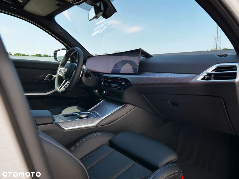 BMW Seria 3 320d xDrive mHEV M Sport sport - 39