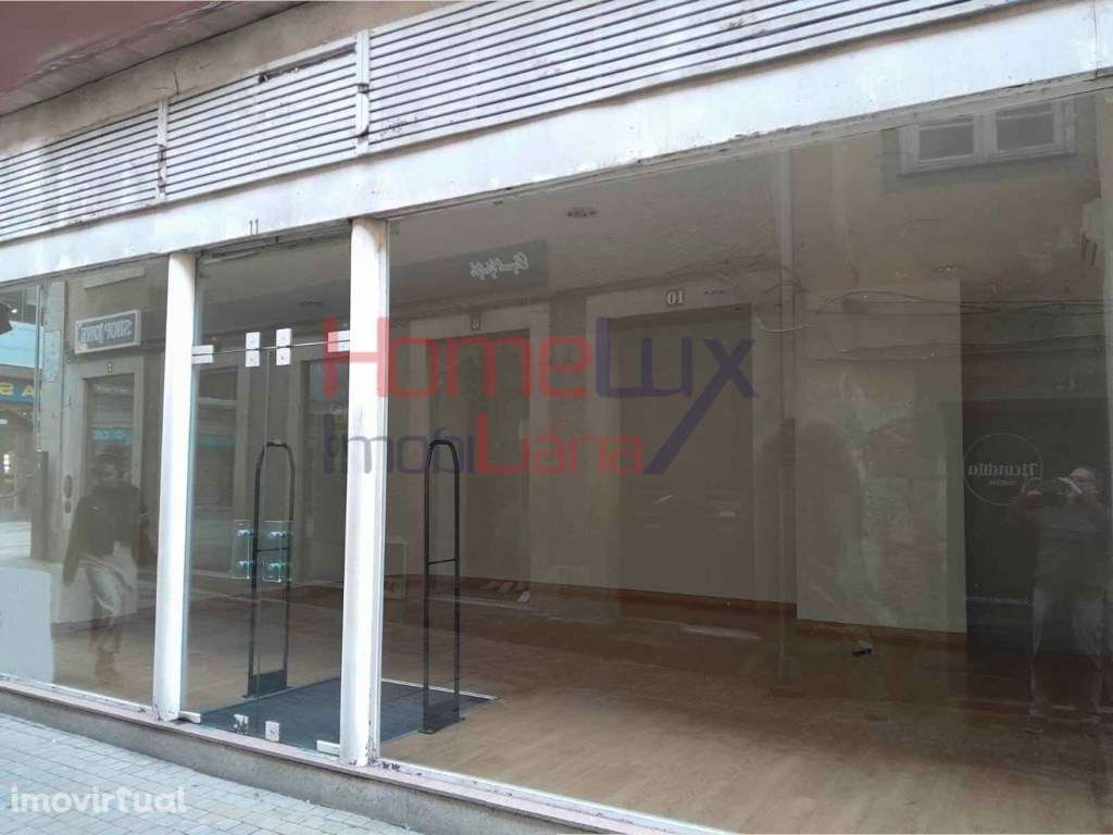 Loja na Rua Direita, Viseu - Grande imagem: 3/15