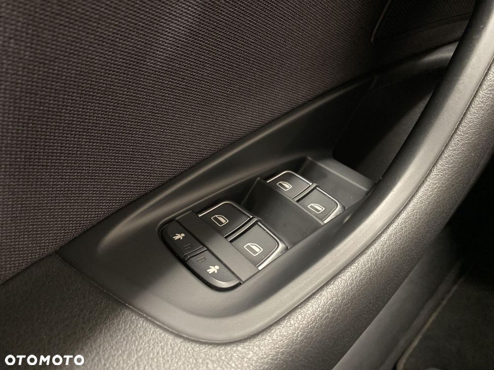 Audi A6 Avant - 15
