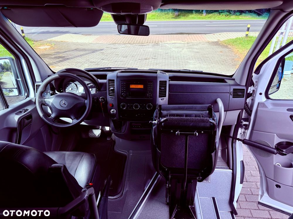 Mercedes-Benz SPRINTER 516 24 Miejsca - 20