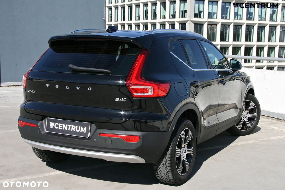 Volvo XC 40 B4 B AWD Inscription - 5