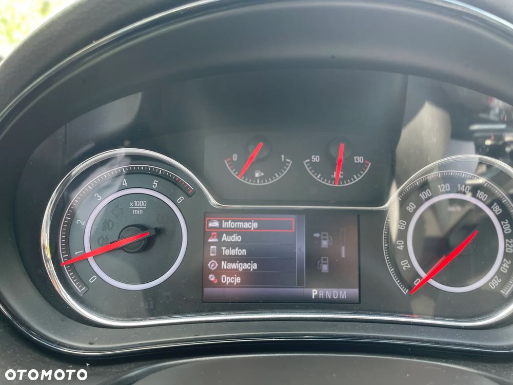 Opel Insignia 2.0 CDTI Cosmo - 11
