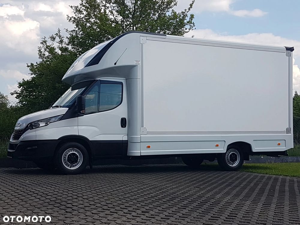 Iveco DAILY KONTENER NISKOPODŁOGOWY 4,44x2,23x2,42 SKLEP FOODTRUCK BAR KLIMA KONIOWÓZ KAMPER 35S14 KRAJOWY - 40
