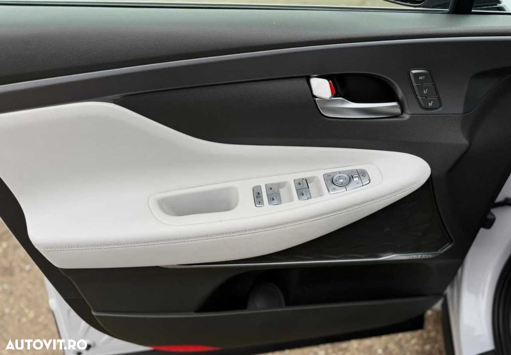 Hyundai Santa Fe - 20