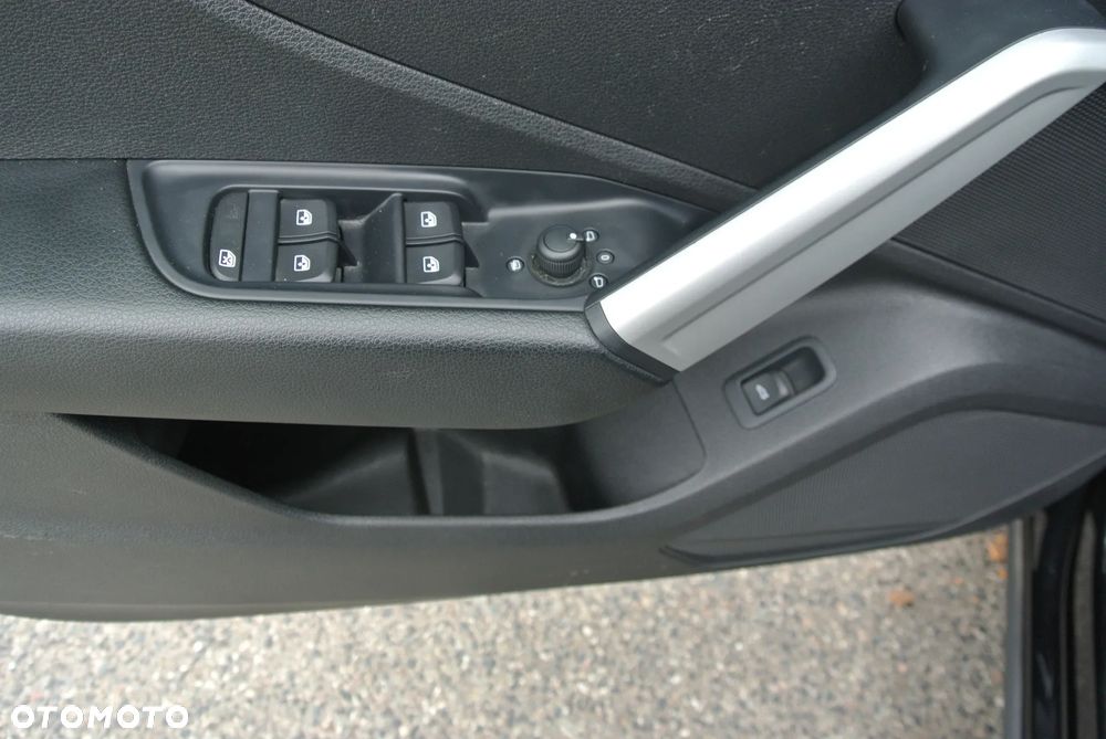 Audi Q2 35 TFSI S tronic design - 18