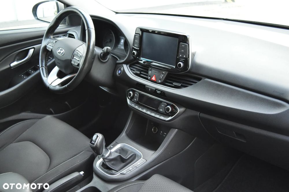Hyundai i30 1.4 T-GDI Passion Plus - 16