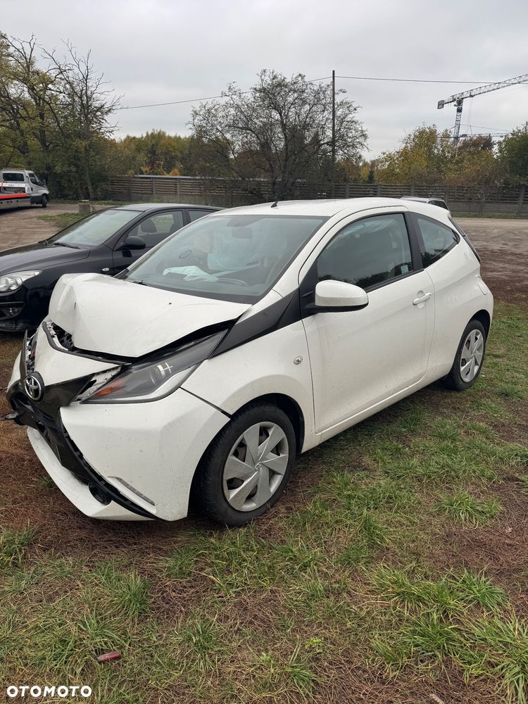 Toyota Aygo 1.0 VVT-i Sprint EU6 - 1