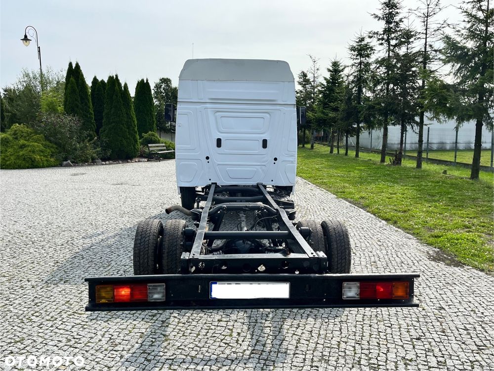 Mercedes-Benz 614 D-vario - 4