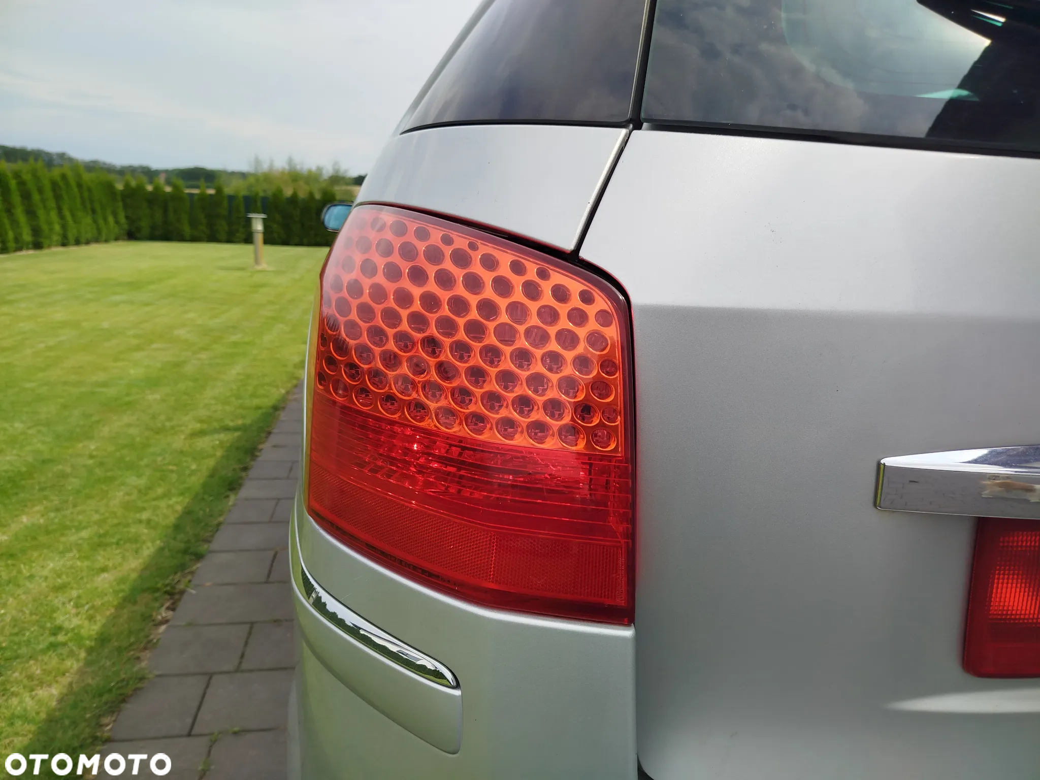 Peugeot 407 2.0 HDi Premium - 6