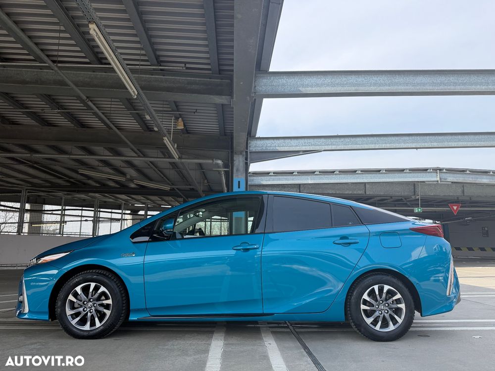 Toyota Prius - 6