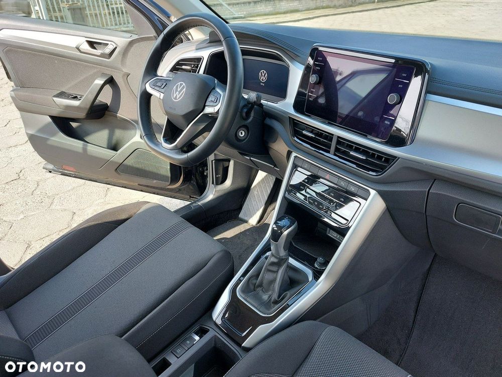 Volkswagen T-Roc - 16