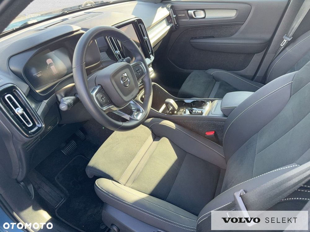 Volvo XC 40 - 11
