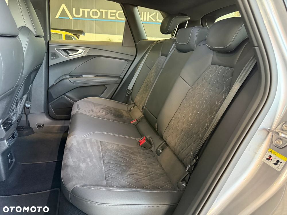 Audi Q4 e-tron 50 77kWh Quattro S Line - 17