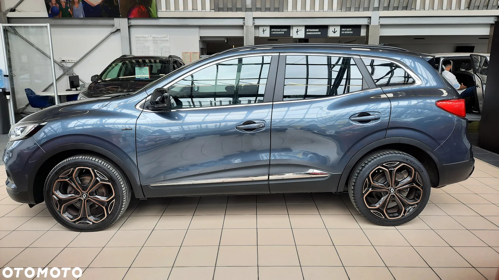 Renault Kadjar 1.3 TCe FAP Black Edition EDC - 14