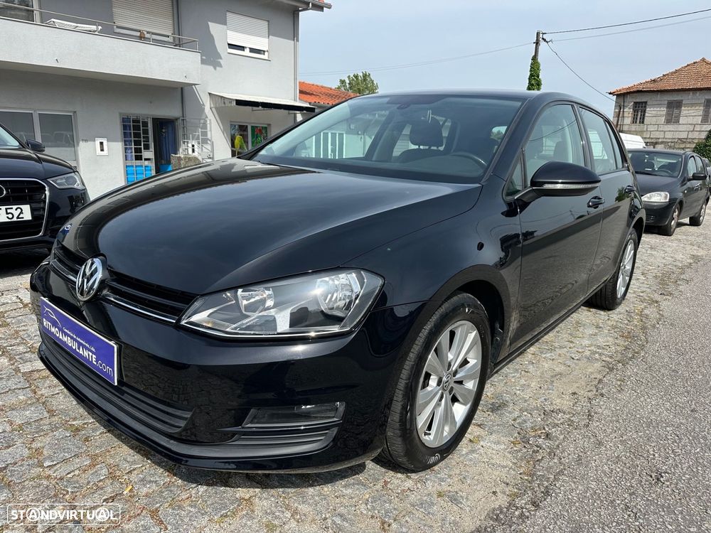 VW Golf 1.6 TDi Confortline - 4