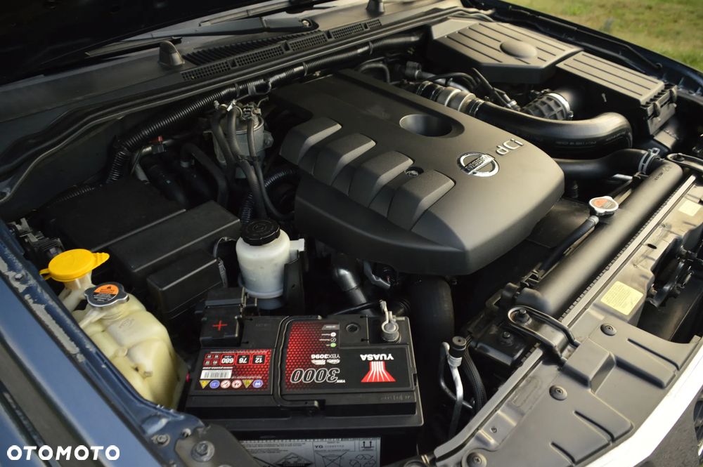 Nissan Pathfinder 2.5 dCi Comfort - 29