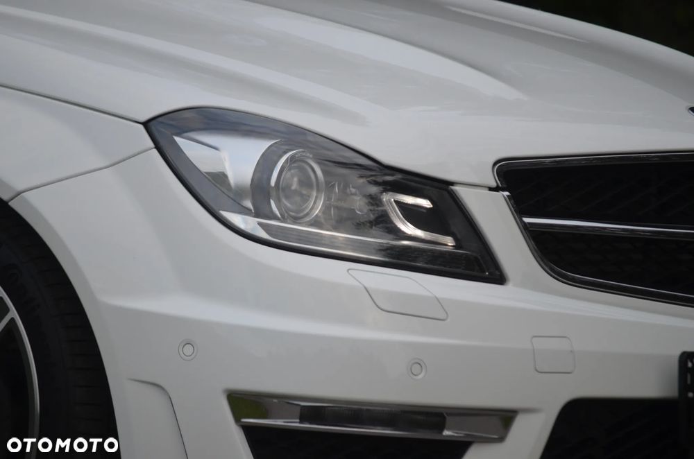 Mercedes-Benz Klasa C AMG 63 S AMG Speedshift MCT 9G - 24