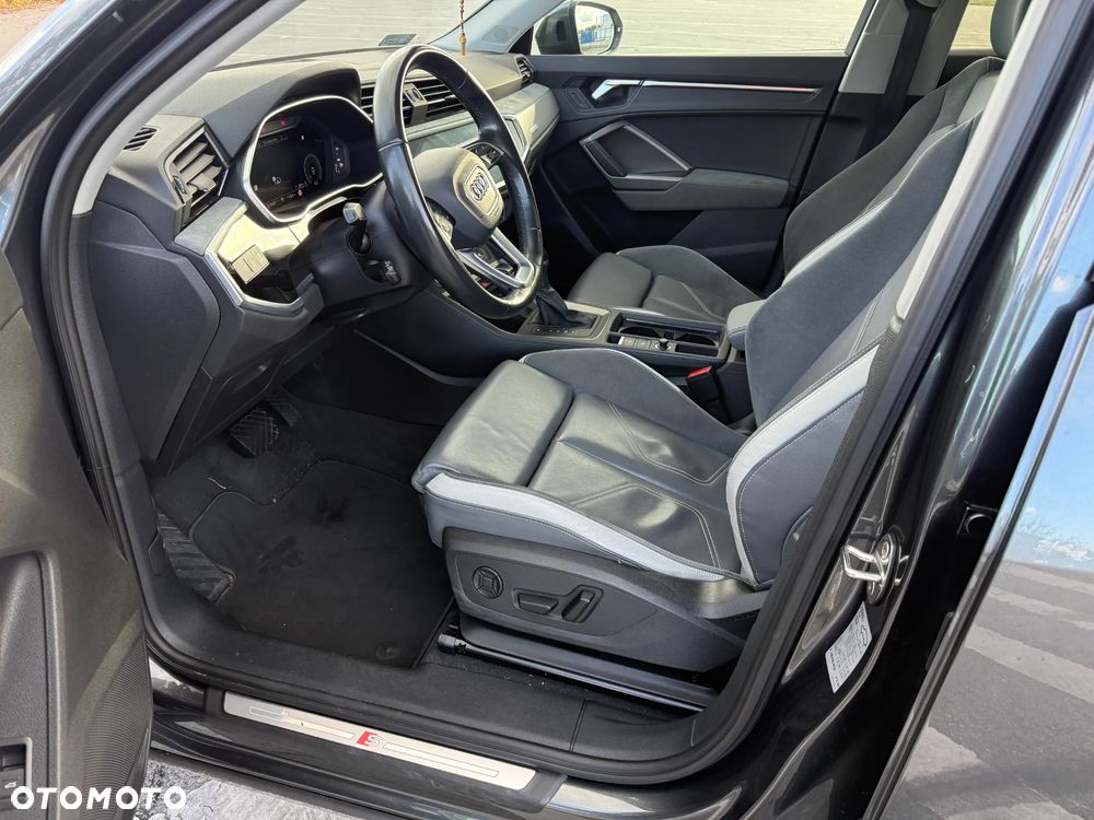 Audi Q3 Sportback - 15